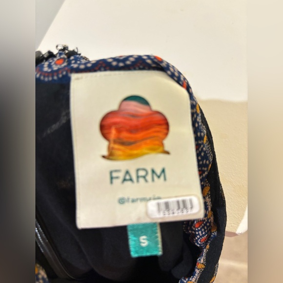 FARM Rio Vibrant Long Sleeve Maxi Dress - Picture 9 of 14